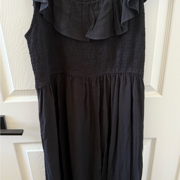 Ava & Viv Black Maxi Dress with Ruffle Detail - Picture 4 of 5